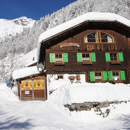 Haus Aelpele Apartment Klosterle am Arlberg ภายนอก รูปภาพ