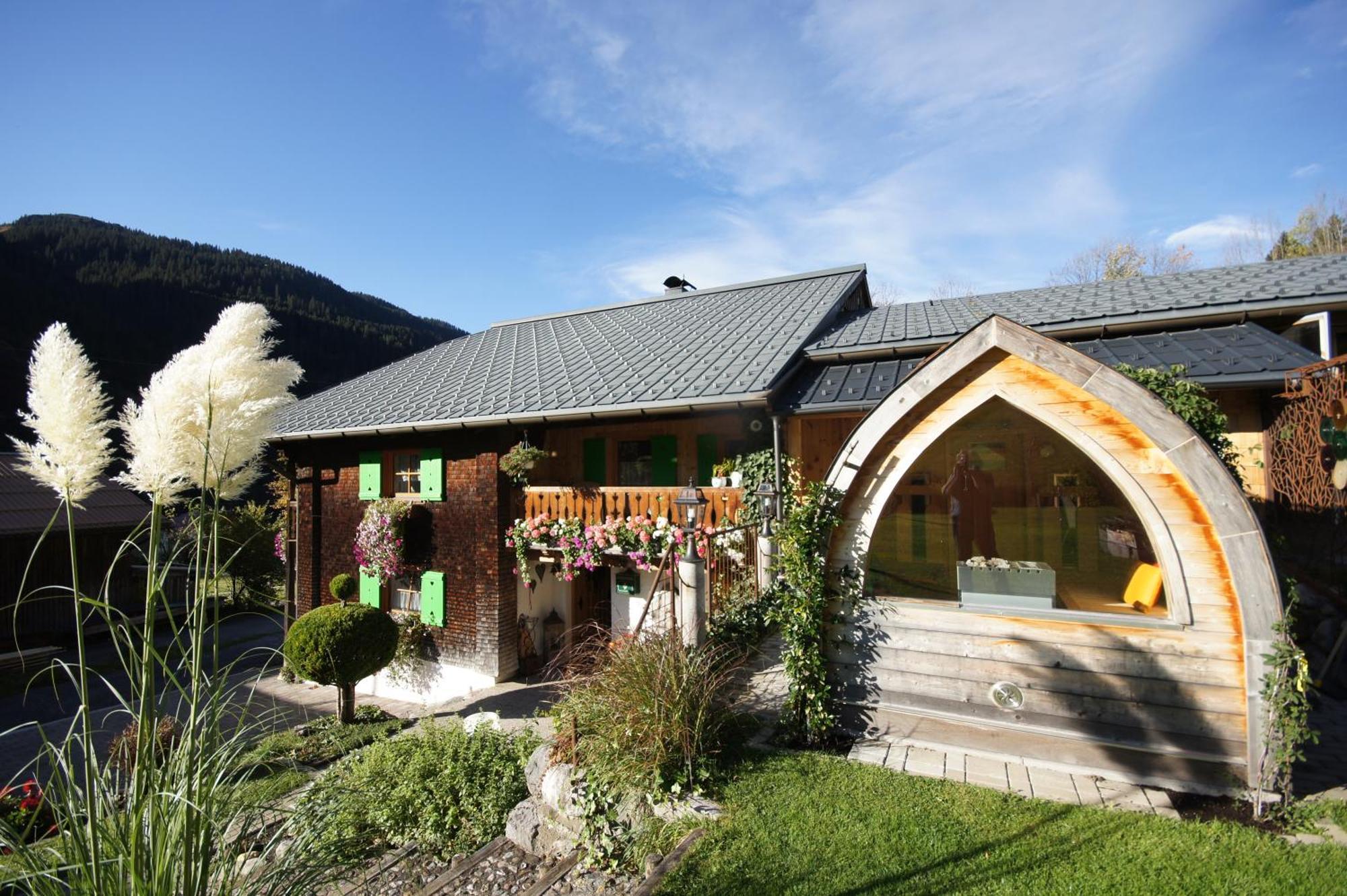 Haus Aelpele Apartment Klosterle am Arlberg ภายนอก รูปภาพ